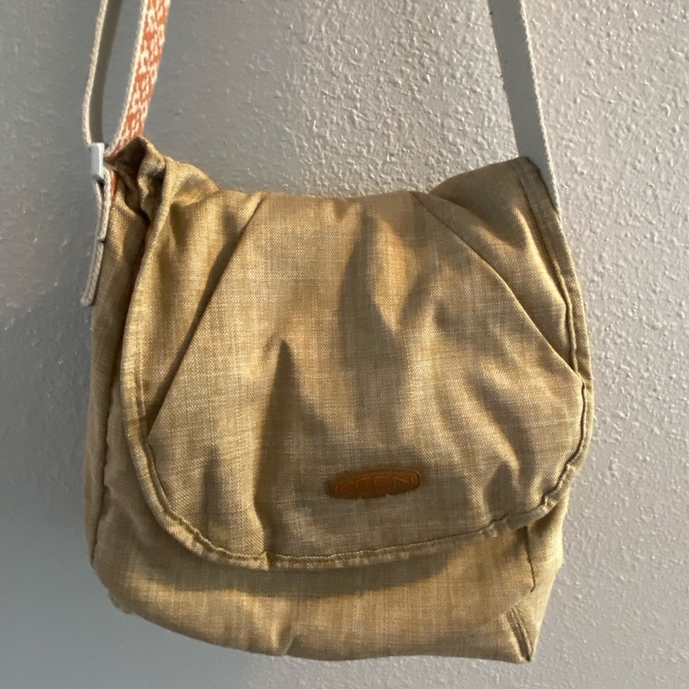 Keen Crossbody Bag - Excellent Condition